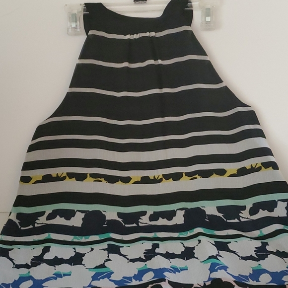 Sleeveless top - Picture 4 of 4